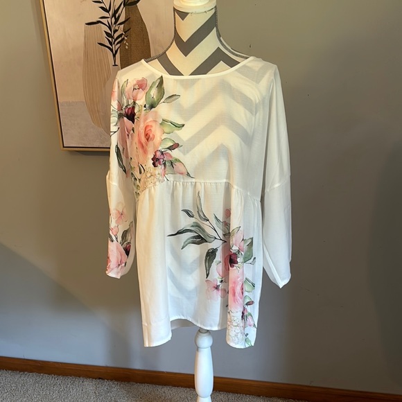 Tops - Floral White Blouse with Pink and Green Accents